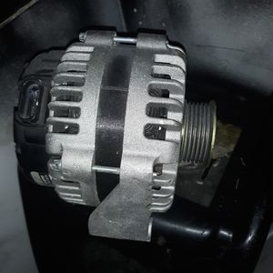 Alternator for 2000/2004 Chevy suburban